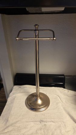 Brushed Nickel Freestanding Towel Bar Stand