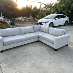 **Pampa Sectional Sofa Couch