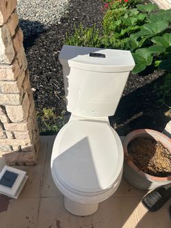 American standard toilet FREE
