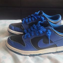 Blue dunks