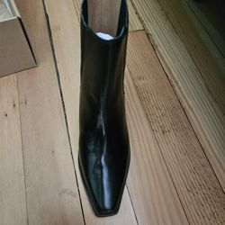 Madewell Leather Boots- Size w9- Never Worn 