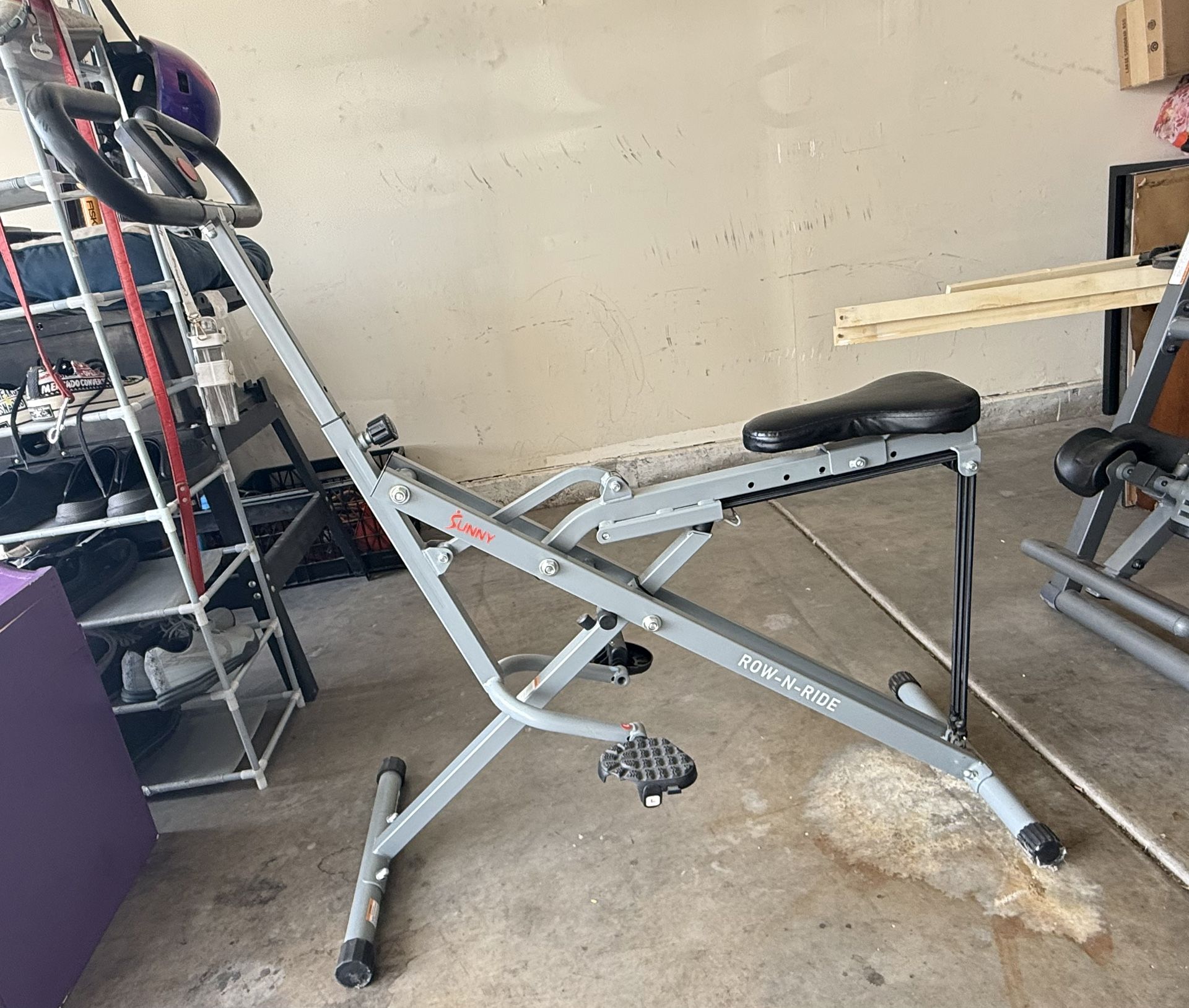 Row N Ride Squat Machine