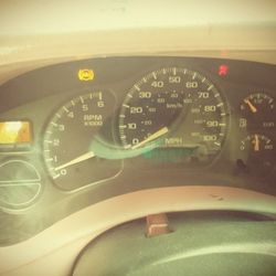 2001 Chevy Tahoe V8 All Original Still Round Good Pink Slip In Hand 2500 OBO Or A Trade Soon As Possible