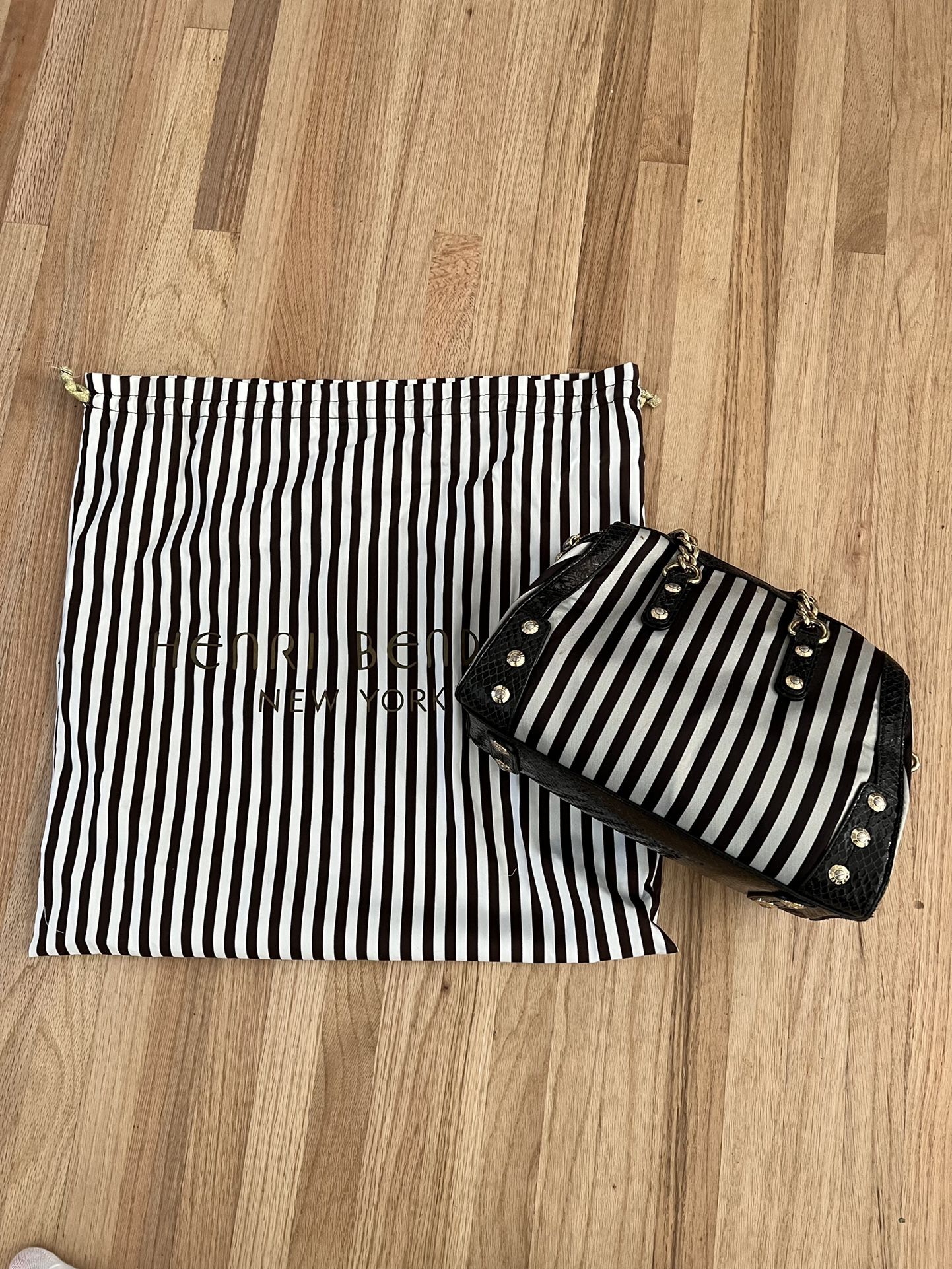 Henri Bendel Purse Bags