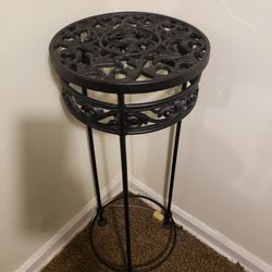 wrought iron plant stand 