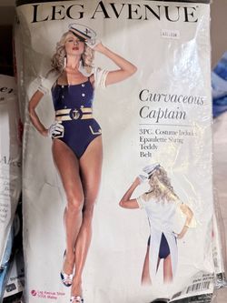 Curvy Captain Costume New Medium