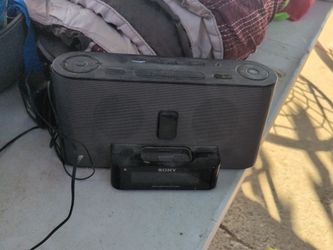 Sony iPod charger with AM/FM and alarm