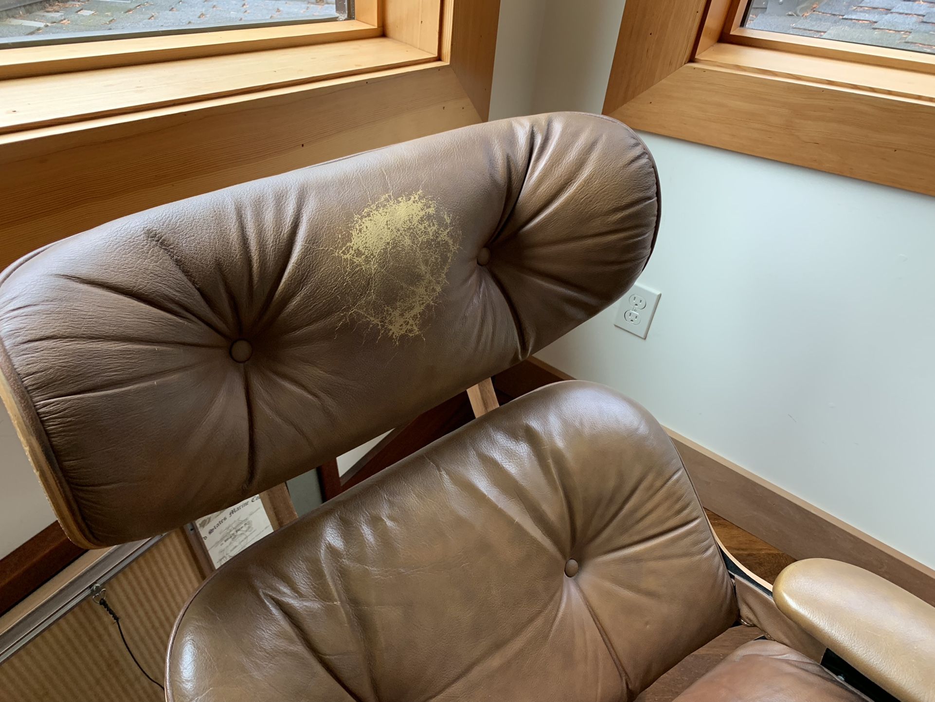 Eames Style Recliner W/ Ottoman