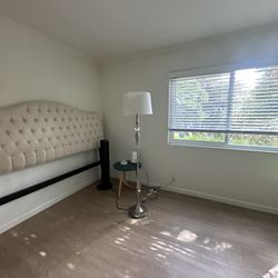 King Size Tufted Fabric Headboard 