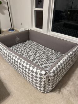 Large Soft Padded Playpen/sleeper