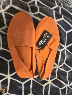 Women flat shoes size 10