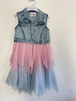 Dresses Girls $3 Each  Various Sizes 