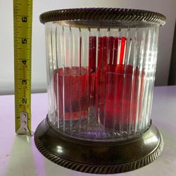 Beautiful candleholder set up. Vintage and modern glass mix. Reuse, recycle, up cycle.