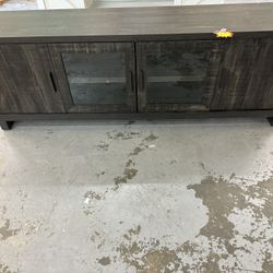 65 “ New Glass Doors Console Beautiful Fully Assembled 