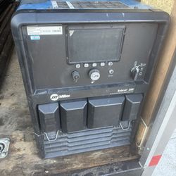 Miller Bobcat 265 ONLY 500 HRS