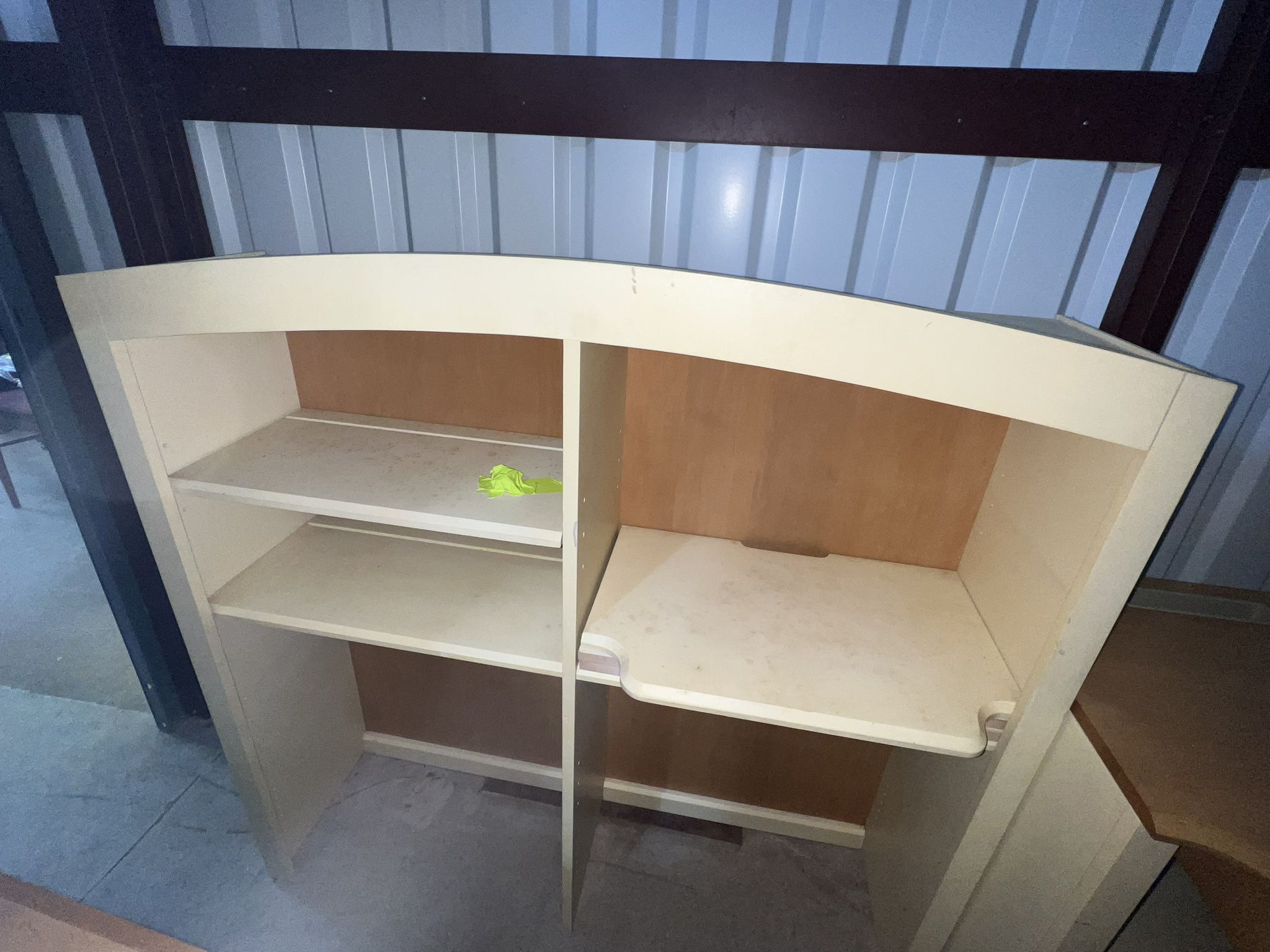 Ethan Allen Desk/drawer Set W/hutches