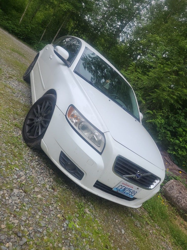 2009 Wagon V50