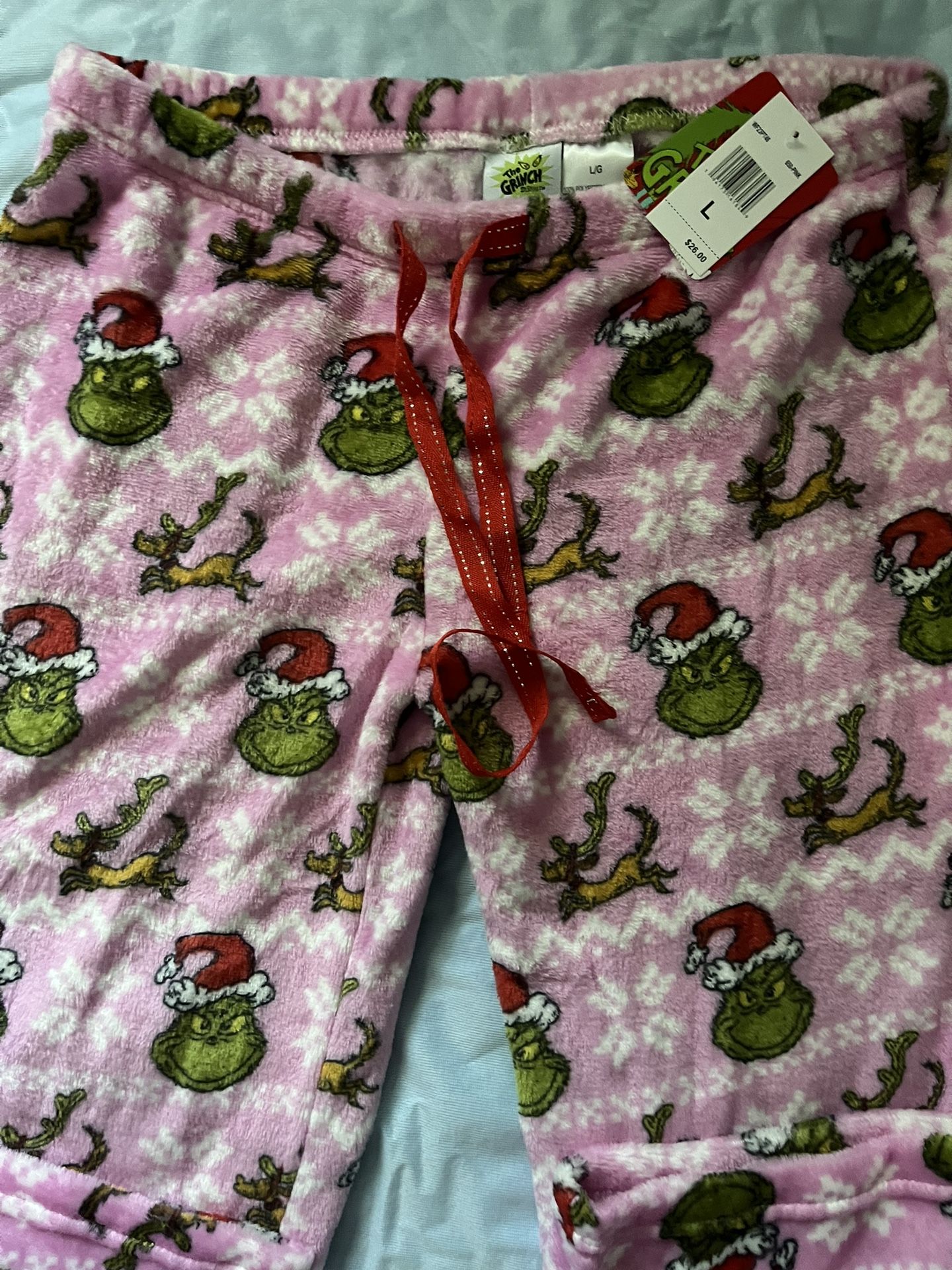 Woman’s Grinch Pajama Pants/pick up  10.00