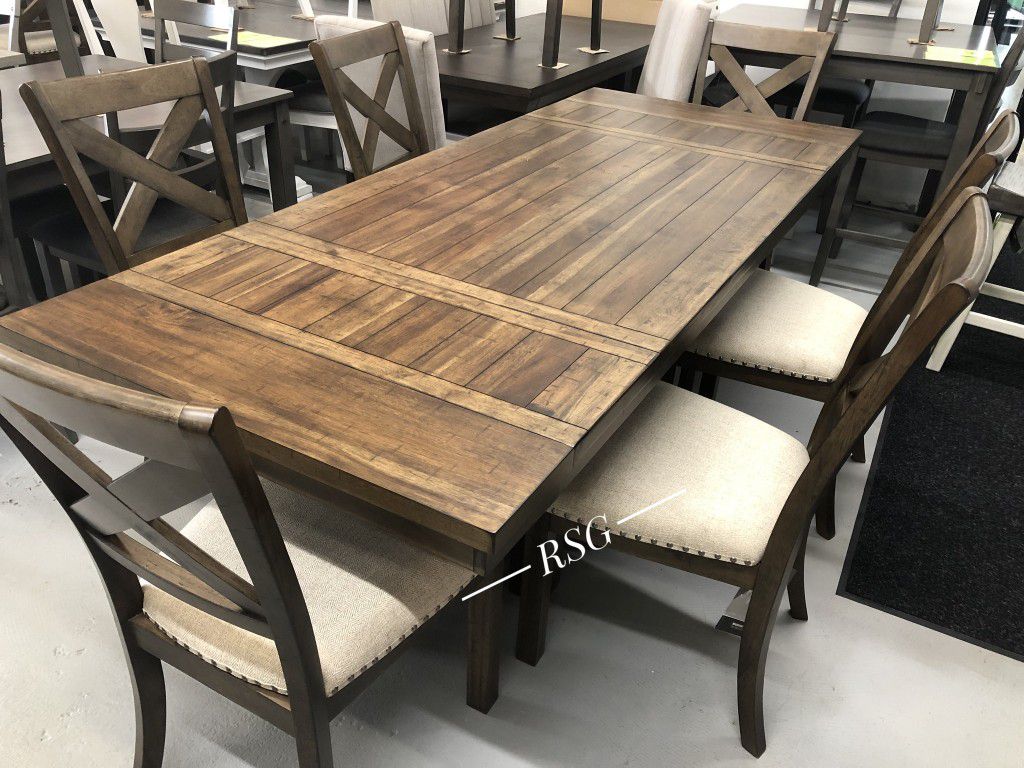 5 Piece Dining Table Set ✨ Solid Wood Extension Dining Table And 4 Chairs ⭐$39 Down Payment with Financing ⭐ 90 Days same as cash