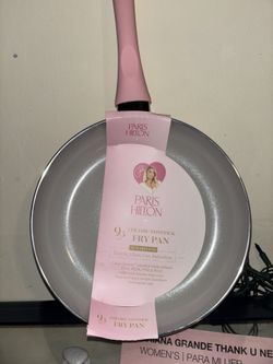 Paris Hilton 9.5-inch Cast Iron Frying Pan