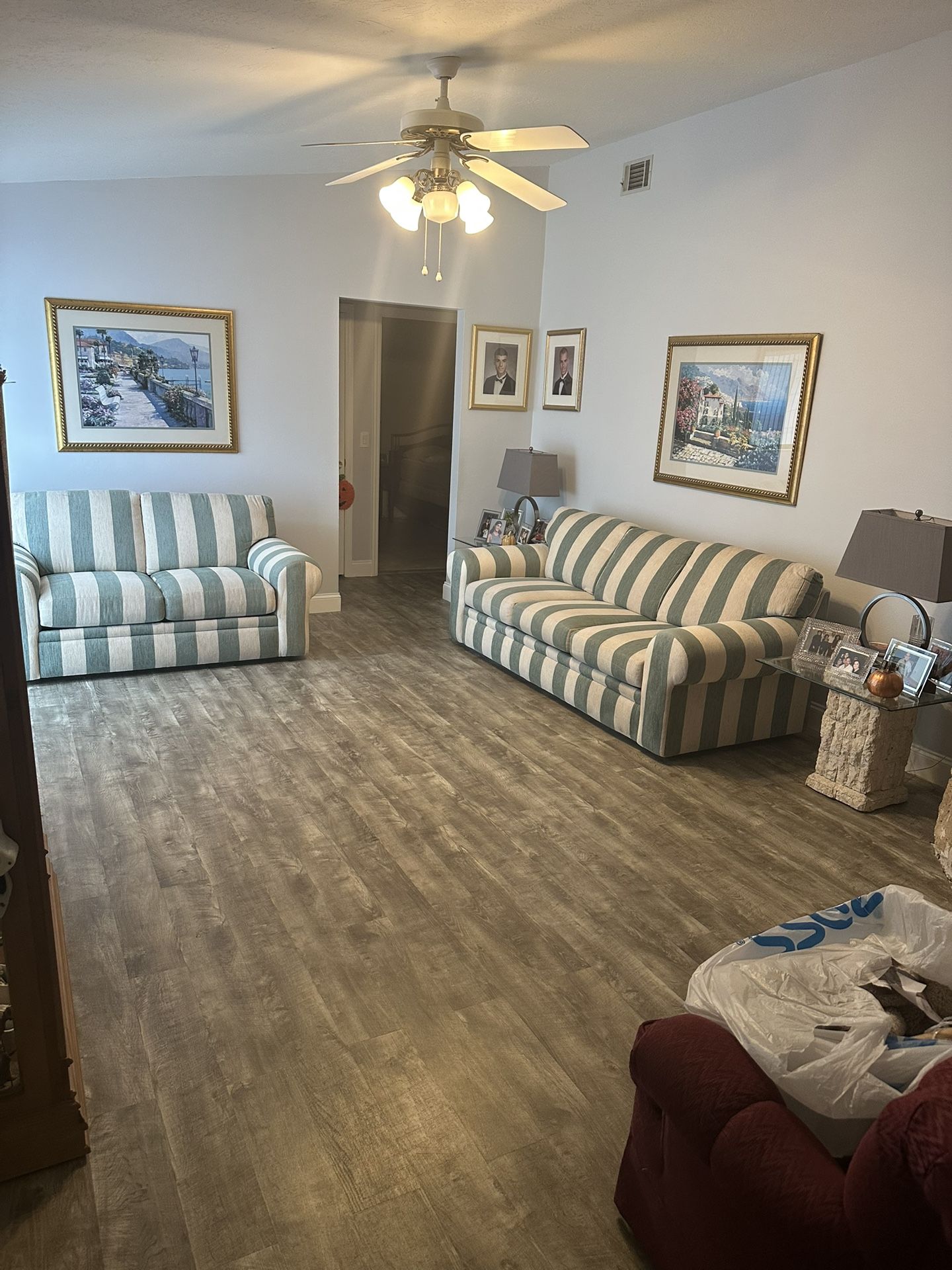 Living Room Furniture And Tables