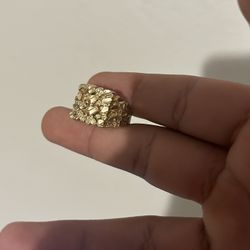 Chunky 10k nugget ring 