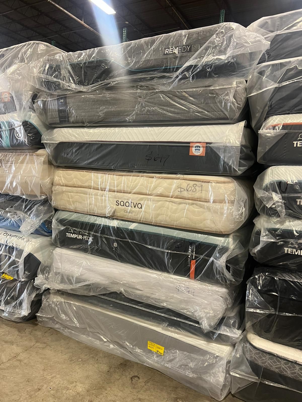 QUEEN MATTRESSES GOOD BRANDS FROM $499 AND UP