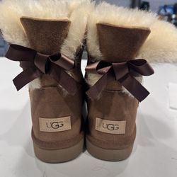 Uggs size 10 