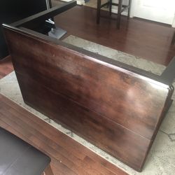 Solid Wood Kitchen/Dining Room Table