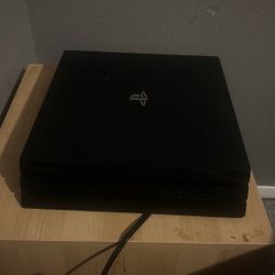 PS4 Pro 