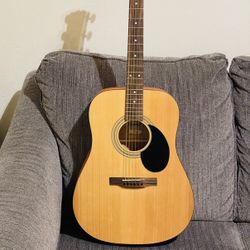 Jasmine by Takamine S35 Acoustic Guitar 