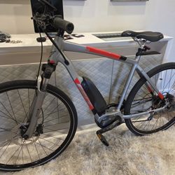 FELT E50 EXCELLENT CONDITION 