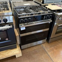 Dual Fuel stove Samsung Bespoke 30 inch wide stainless steel