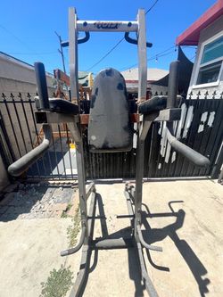 Hoist Pull up & Dip/Sit up Station