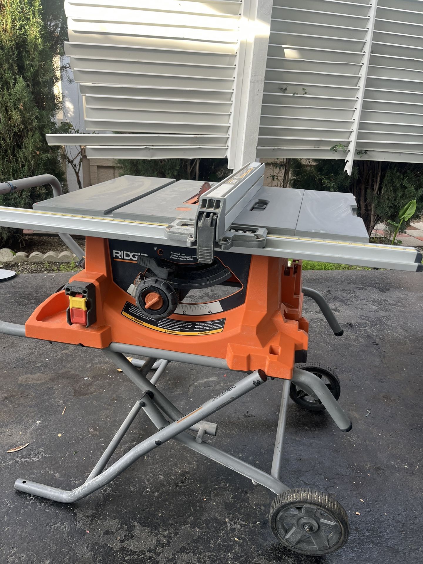 Rigid Portable Table Saw - Model R4513