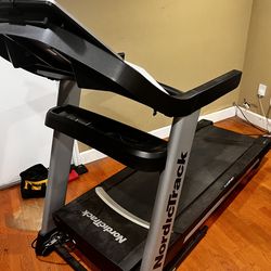 NordicTrack Treadmill EXP10i - Free Non Working