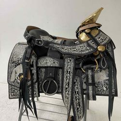 Montura Bordada Charra Con Herraje Y Fuste Chapeado En Oro 