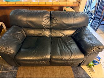 🛋️ Navy Blue Leather Living Room Set