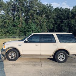 2002 Ford Expedition 