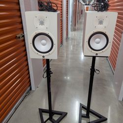Yamaha HS8 Studio Monitors (Pair) – Excellent Condition