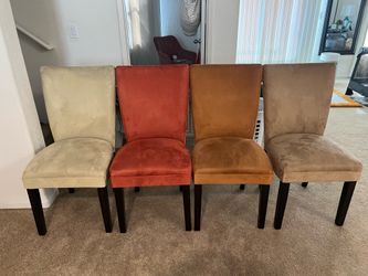 Set of 4 chairs