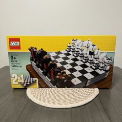 Lego Chess 40174 Retired Set