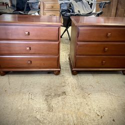 Nightstands/ Solid Wood/ end tables (Ethan Allen) 