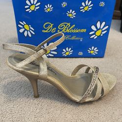 Elegant Strappy Dress Heel, Size 8
