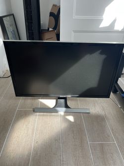 Samsung 4K UHD 28” Monitor 