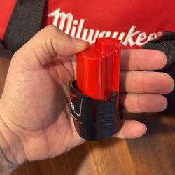 Milwaukee Battery M12  cp1.5