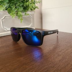 Sunglass