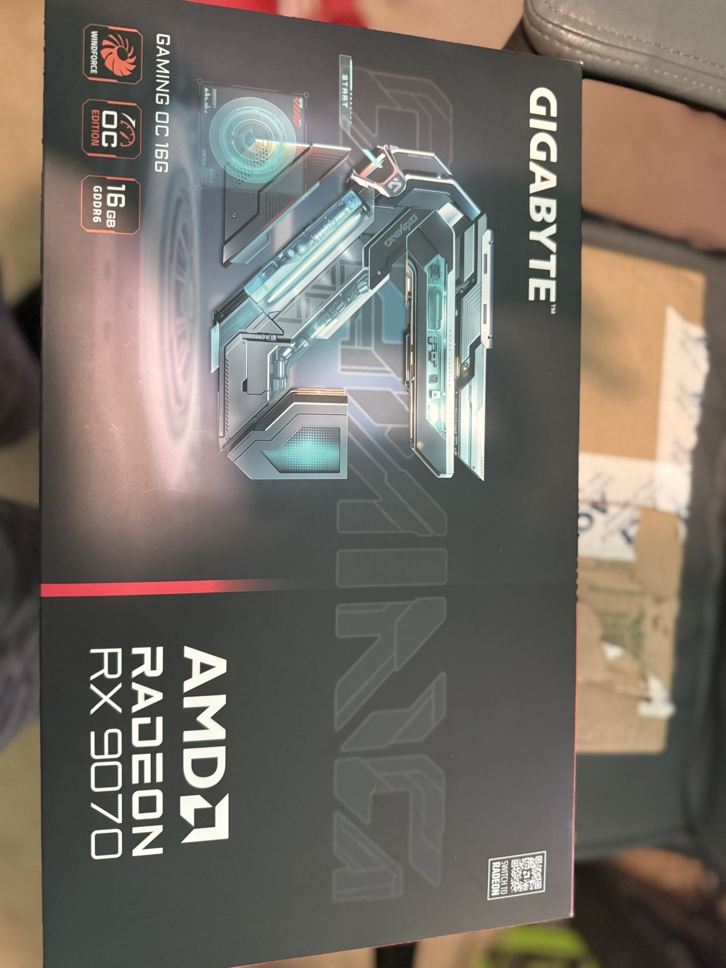AMD RADEON 9070 Gigabyte OC