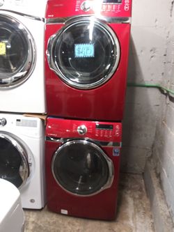 Samsung front load washer and dryer set working perfectly with 4 months warranty
