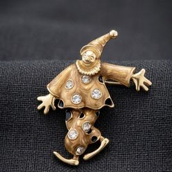 Vintage Articulated Clown Brooch – Gold Tone with Rhinestones